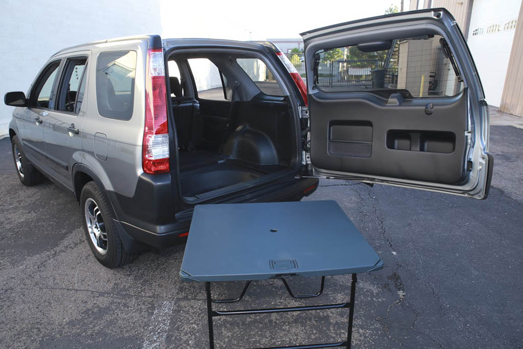 Every Honda CR-V Used to Come With a Picnic Table in Back